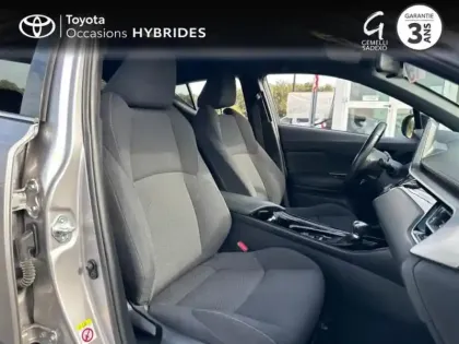 Photo 5 Toyota C-HR  122h Edition 2WD E-CVT RC18