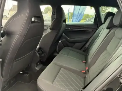Photo 10 Skoda Karoq  1.5 TSI ACT 150ch Sportline DSG7