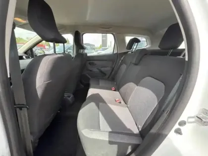 Photo 10 Dacia Duster  1.0 ECO-G 100ch  Essential 4x2