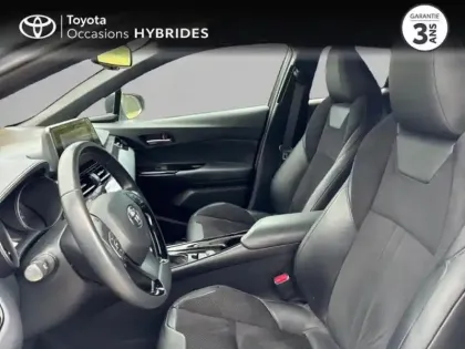 Photo 10 Toyota C-HR  1.8 Hybride 122ch Collection E-CVT