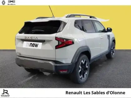 Photo 11 Dacia Duster  1.6 hybrid 140ch Extreme