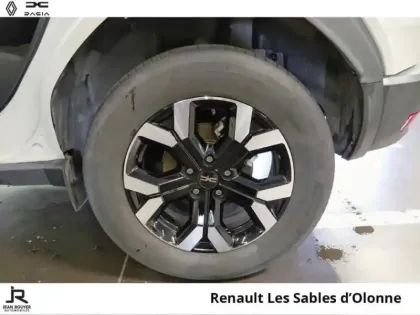 Photo 7 Dacia Duster  1.6 hybrid 140ch Extreme
