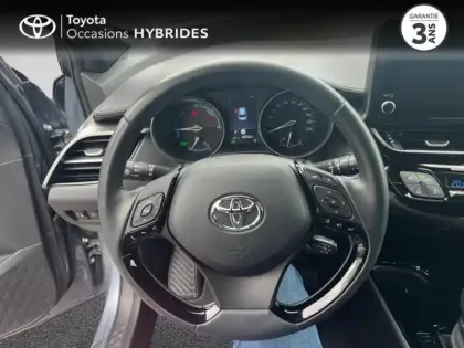 Photo 12 Toyota C-HR  2.0 Hybride 184ch Design E-CVT