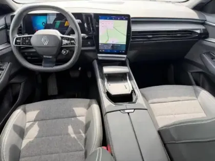 Photo 12 Renault Espace  1.2 E-Tech full hybrid 200ch Techno 7 places - 25