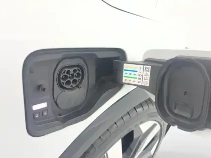 Photo 9 Renault Megane  E-Tech Electric EV40 130ch Techno standard charge