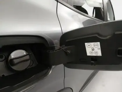 Photo 9 Renault Arkana  1.3 TCe 140ch mild hybrid Evolution EDC -23