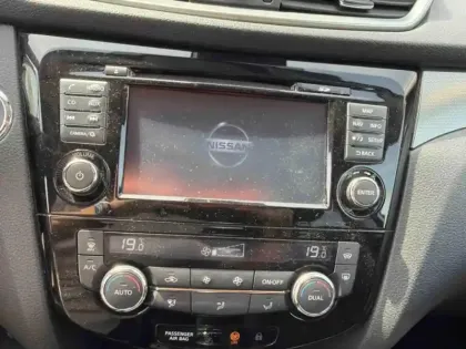 Photo 12 Nissan Qashqai  1.5 dCi 110ch N-Connecta