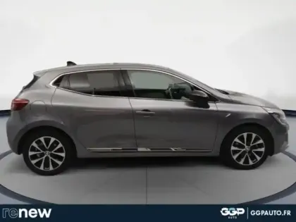 Photo 5 Renault Clio  1.6 E-Tech 145ch full hybrid Techno
