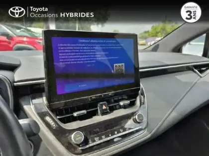 Photo 14 Toyota Corolla  1.8 140ch Dynamic Business MY24