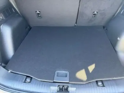 Photo 8 Ford Kuga  2.5 Duratec 180ch Hybrid FlexiFuel Sound Edition Powershift