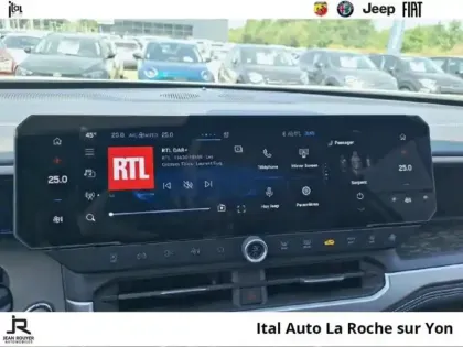 Photo 11 Jeep Compass  1.2 Turbo T3 145ch e-Hybrid First Edition BVR6