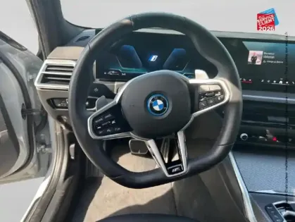 Photo 11 BMW Serie 3 Série 3 330eA xDrive 292ch M Sport