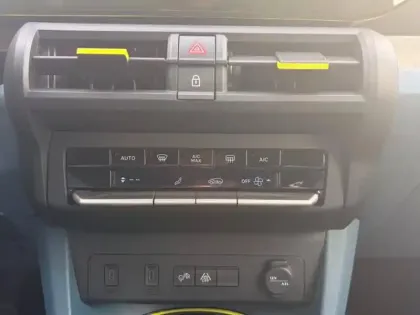 Photo 9 Fiat Panda Grande  Electrique 113ch Icône