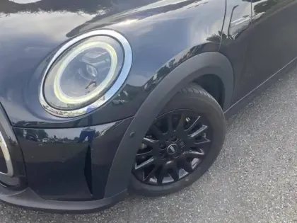 Photo 8 Mini Mini  Cooper 136ch Edition Premium Plus BVA7