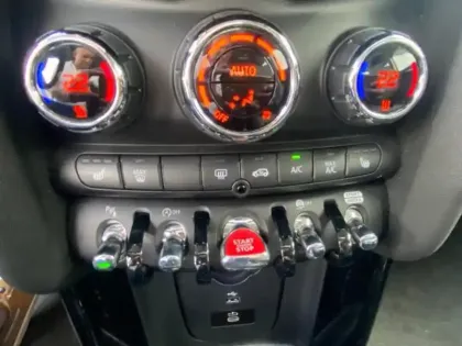 Photo 10 Mini Mini  Cooper 136ch Edition Premium Plus BVA7