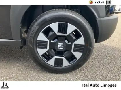 Photo 10 Fiat Panda Grande  1.2 Hybrid Turbo 110ch Icône eDCT6