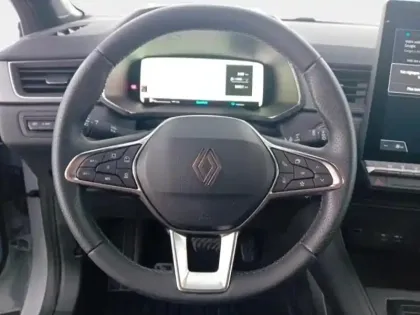 Photo 14 Renault Captur  1.8 E-Tech full hybrid 160ch Techno - 25
