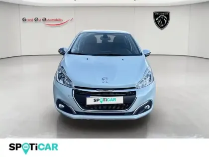 Photo 8 Peugeot 208  1.2 PureTech 82ch E6.c Signature 5p