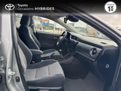 Photo 5 Toyota Auris  1.2 Turbo 116ch Collection