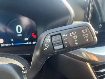 Photo 17 Ford Kuga 2.5 Duratec 180ch Hybrid FlexiFuel Titanium Business Powershift