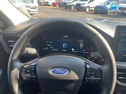 Photo 6 Ford Kuga 2.5 Duratec 180ch Hybrid FlexiFuel Titanium Business Powershift