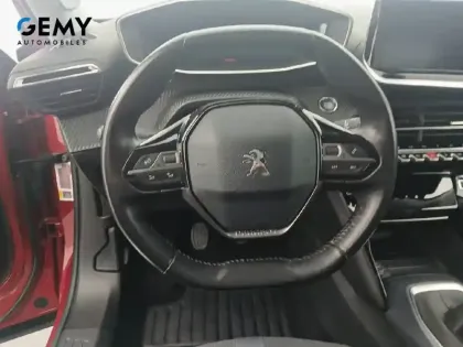 Photo 12 Peugeot 2008  PureTech 100 S&S BVM6