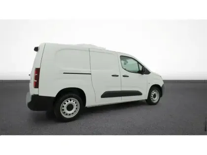 Photo 8 Peugeot Partner  FOURGON LONG 950 KG PURETECH 110 S&S BVM6