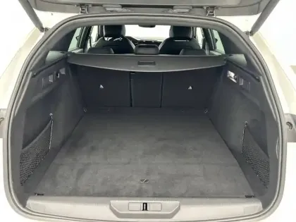 Photo 5 Peugeot 308  SW PHEV 225 e-EAT8