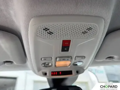 Photo 17 Peugeot 208  Electrique 50 kWh 136ch