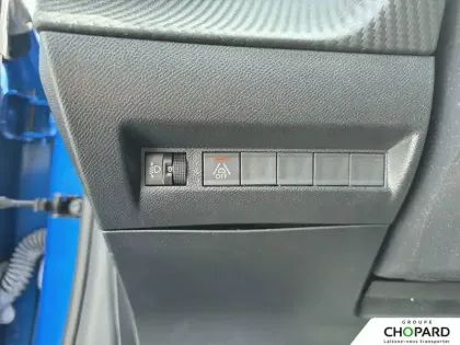 Photo 19 Peugeot 208  Electrique 50 kWh 136ch