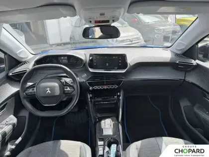 Photo 14 Peugeot 208  Electrique 50 kWh 136ch