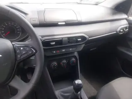 Photo 9 Dacia Sandero  SCe 65