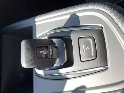 Photo 28 Renault Captur  E-Tech full hybrid 160 ch