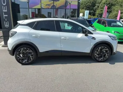 Photo 5 Renault Captur  E-Tech full hybrid 160 ch