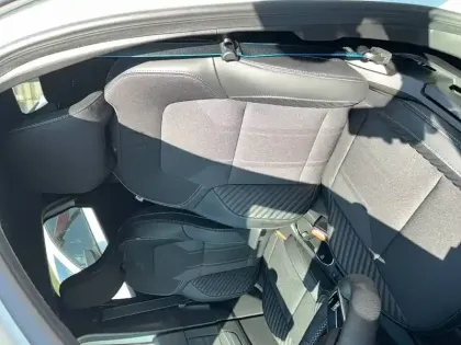 Photo 8 Renault Captur  E-Tech full hybrid 160 ch