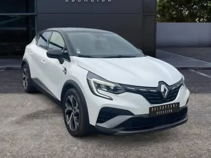 Photo 33 Renault Captur  E-Tech hybride 145