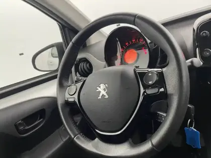 Photo 31 Peugeot 108  VTi 72ch S&S BVM5