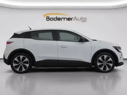 Photo 35 Renault Megane  E-Tech EV60 130ch super charge