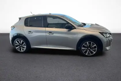 Photo 6 Peugeot 208  PureTech 100 S&S BVM6
