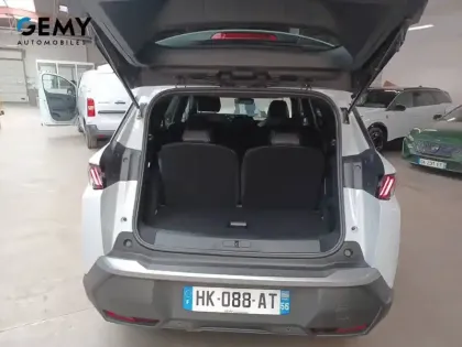 Photo 5 Peugeot 5008  Hybrid 145 ch e-DCS6