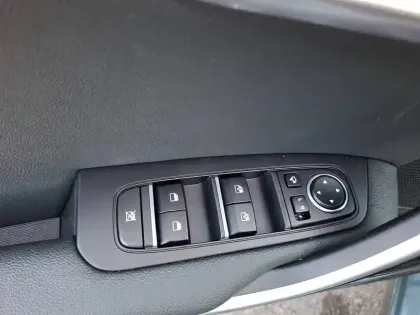 Photo 19 Kia Ceed  SW 1.5 T-GDi 140 ch DCT7