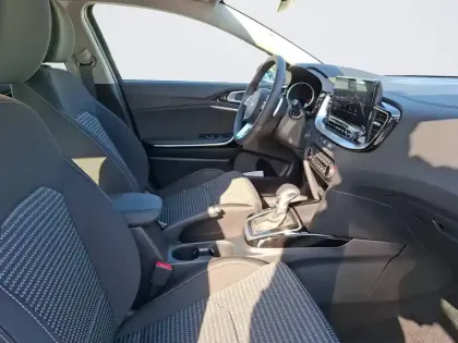 Photo 14 Kia Ceed  SW 1.5 T-GDi 140 ch DCT7