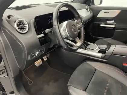 Photo 28 Mercedes GLA  250 e 8G-DCT