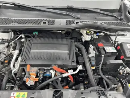 Photo 26 Peugeot 2008  Electrique 136 ch