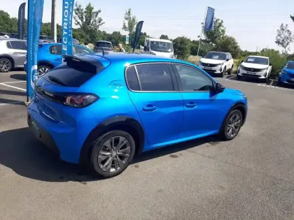 Photo 16 Peugeot 208  Electrique 50 kWh 136ch