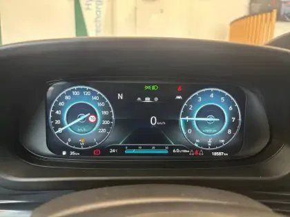 Photo 26 Hyundai I20  1.0 T-GDi 100 Hybrid 48V