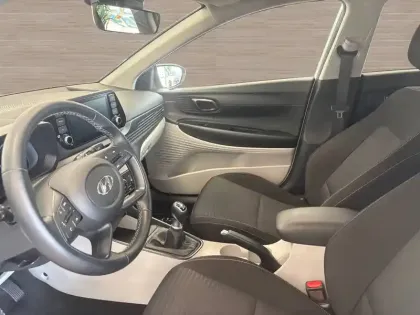 Photo 8 Hyundai I20  1.0 T-GDi 100 Hybrid 48V