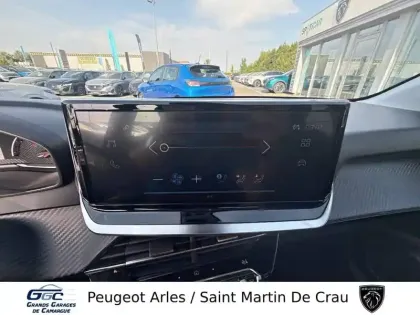 Photo 17 Peugeot 208  PureTech 100 S&S BVM6