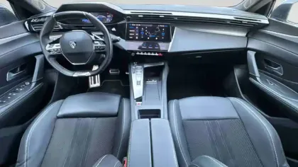 Photo 20 Peugeot 408  PHEV 225 e-EAT8