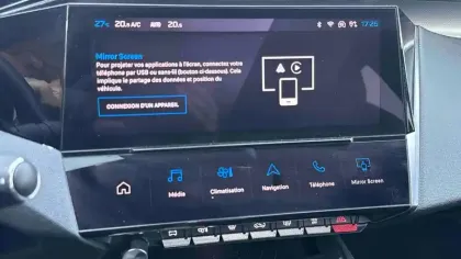 Photo 16 Peugeot 408  PHEV 225 e-EAT8